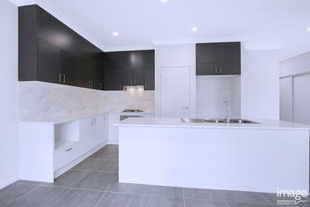 Image 6 for 26 Taunton Cct, Upper Kedron  QLD  4055
