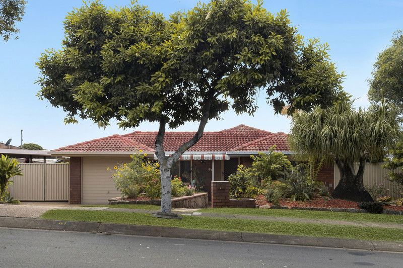 Main listing image for 61 Hawbridge St, Carseldine  QLD  4034