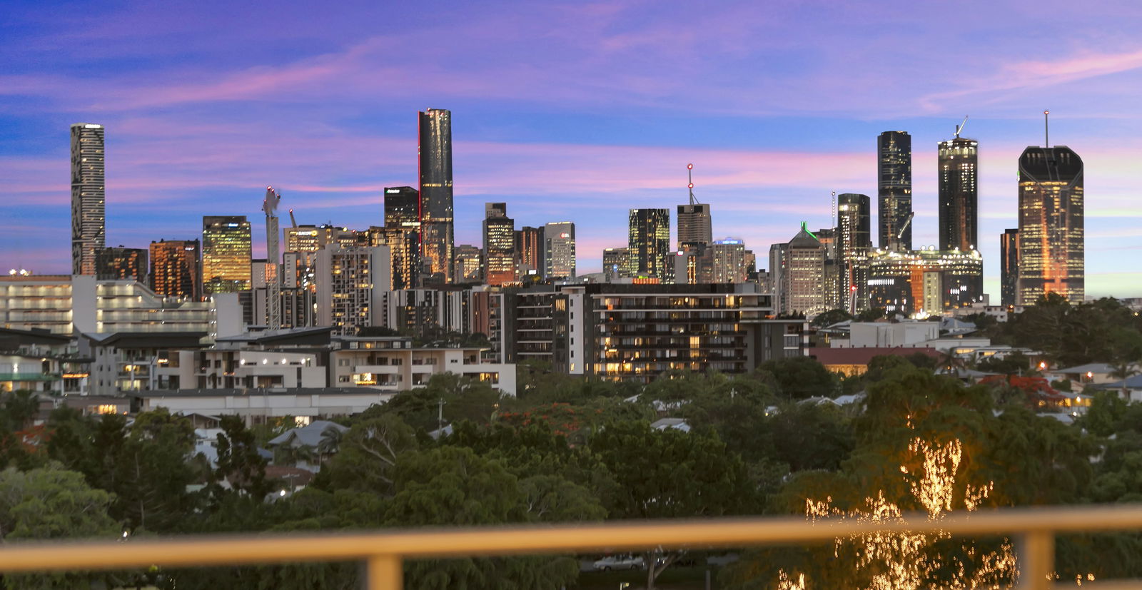 Main listing image for 16/2 Sandford St, St Lucia  QLD  4067