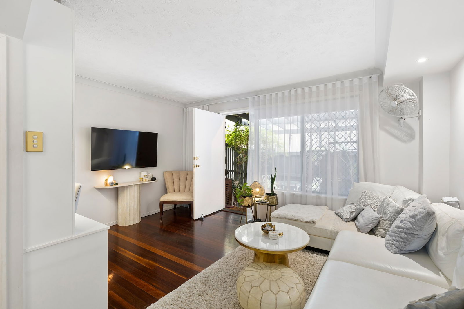 Main listing image for 6/12 Rosina St, Kangaroo Point  QLD  4169