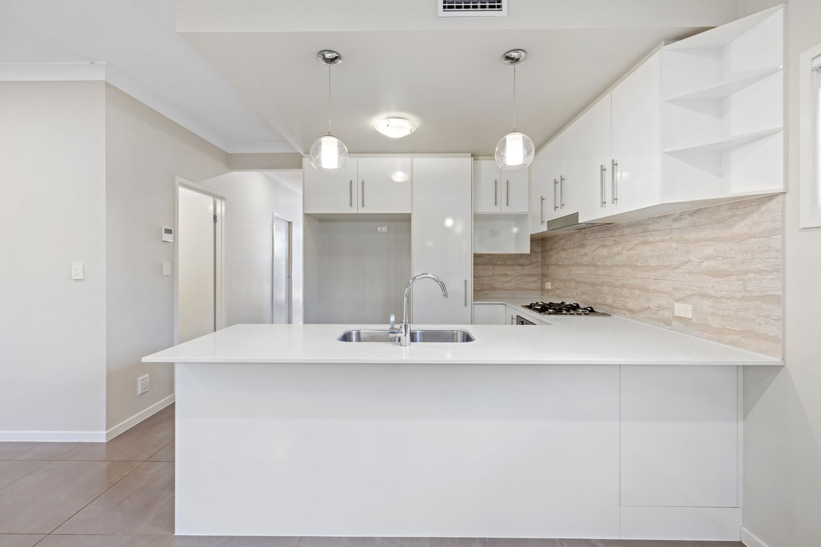 Main listing image for 8/18 Bainbridge St, Ormiston  QLD  4160