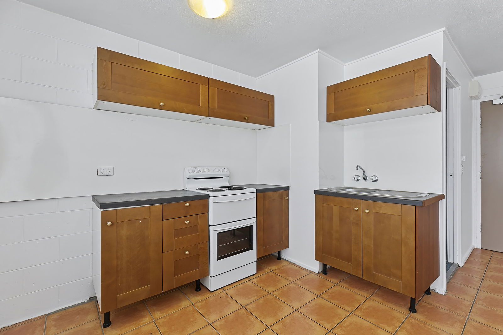 Main listing image for 6/24 Wirraway St, Alexandra Headland  QLD  4572