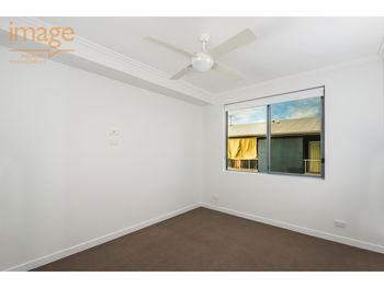 Image 6 for 4/25-27 Worden St, Morningside  QLD  4170