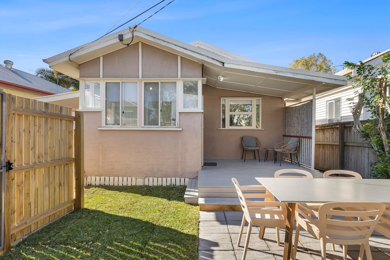 Main listing image for 323 Beaconsfield Tce, Brighton  QLD  4017