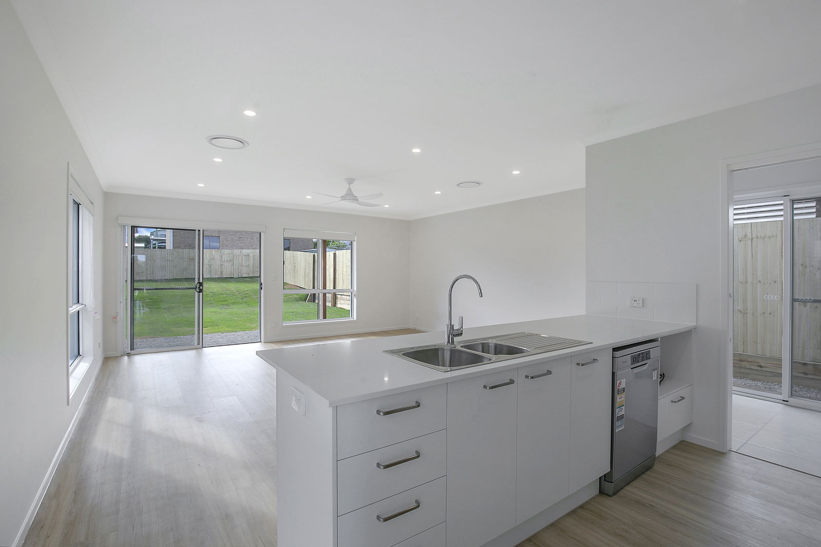 Main listing image for 10A Laar Cres, Boondall  QLD  4034