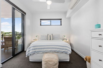 Image 6 for 403/133 Clarence Rd, Indooroopilly  QLD  4068