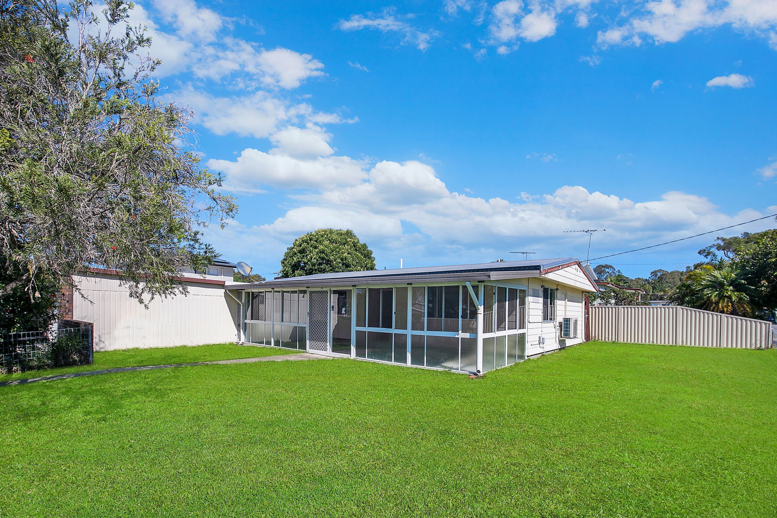 Main listing image for 10 Orchid Dr, Deception Bay  QLD  4508