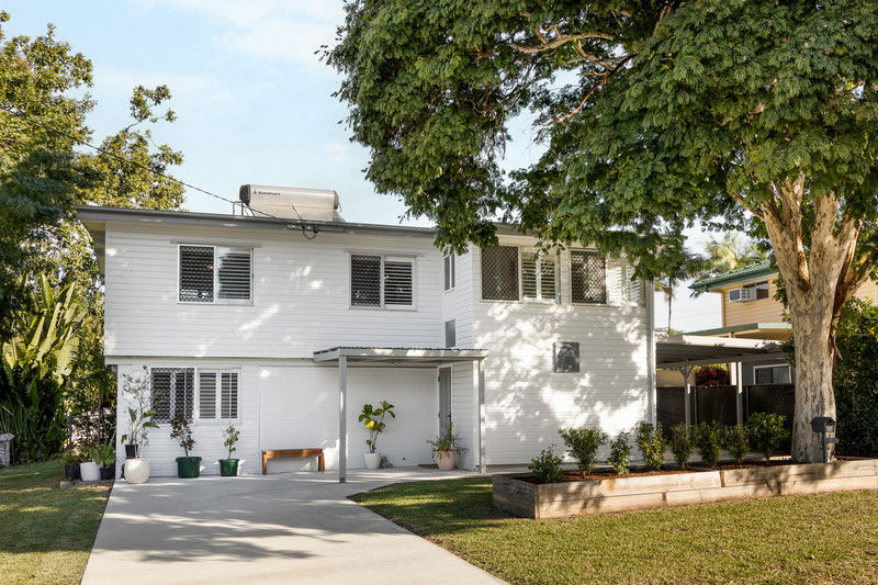 Main listing image for 35 Lavercombe Dr, Kallangur  QLD  4503