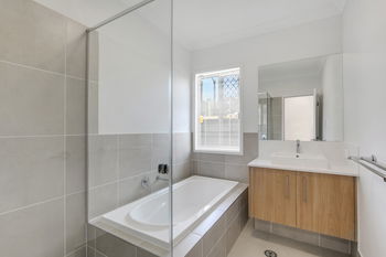 Image 6 for 24 Escalade Circuit, Pallara  QLD  4110