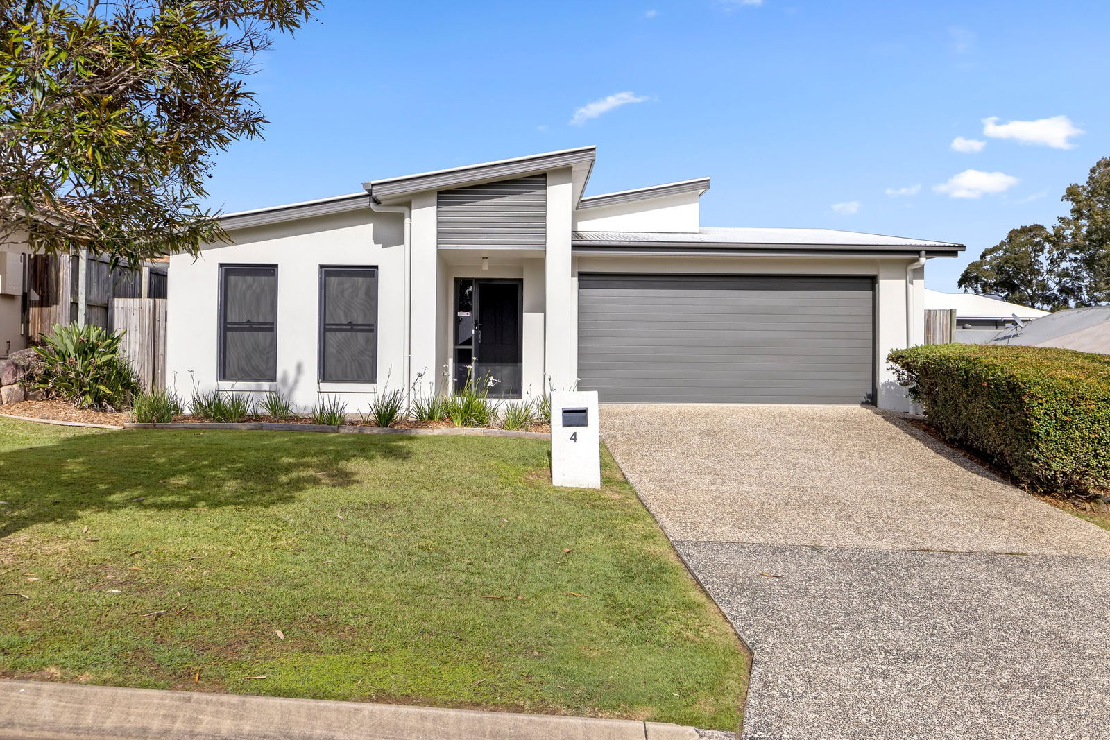 Main listing image for 4 Capabella Ct, Warner  QLD  4500