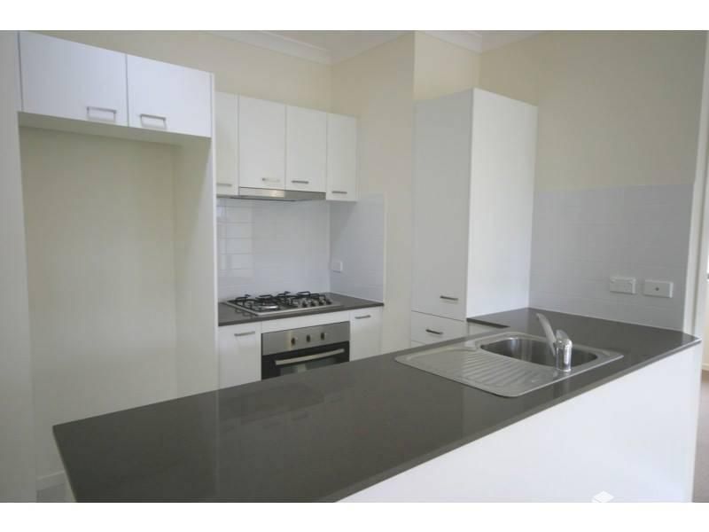 Main listing image for 2/7 Selsey Street, Runcorn  QLD  4113