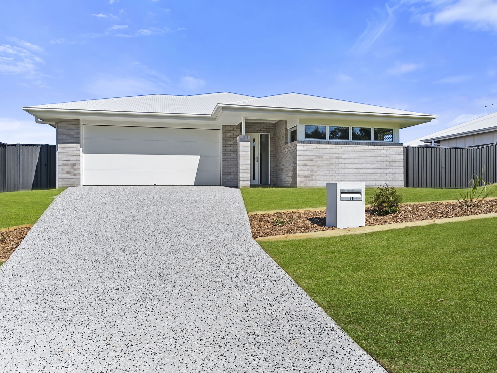 Main listing image for 21 Champagne La, Southside  QLD  4570