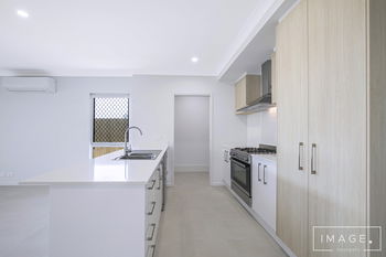 Image 6 for 38 Laxton Rd, Pallara  QLD  4110