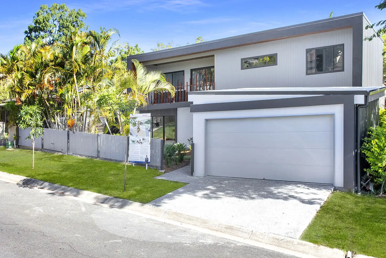 Main listing image for 50 Hartigan St, Belmont  QLD  4153