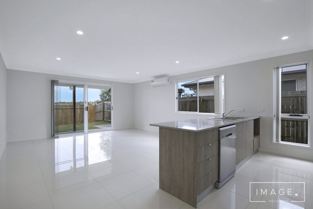 Main listing image for 1/13 Anne Street, Park Ridge  QLD  4125