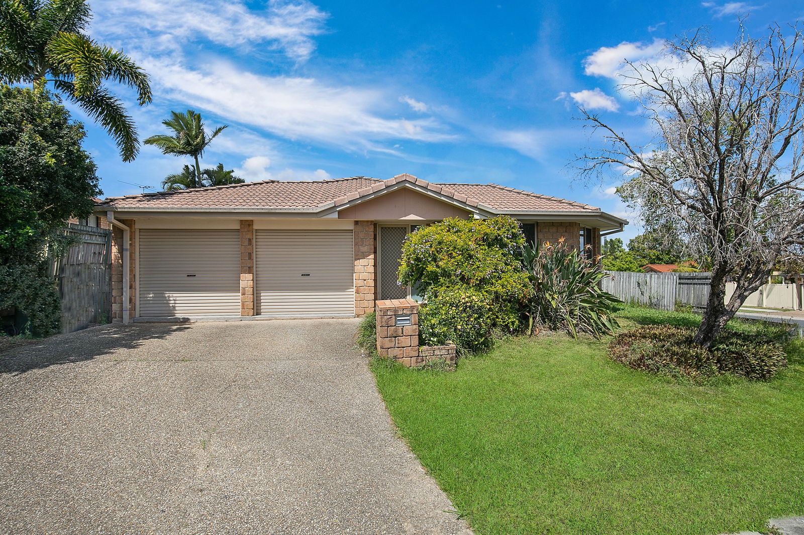 Main listing image for 1 Bearke Pl, Bracken Ridge  QLD  4017