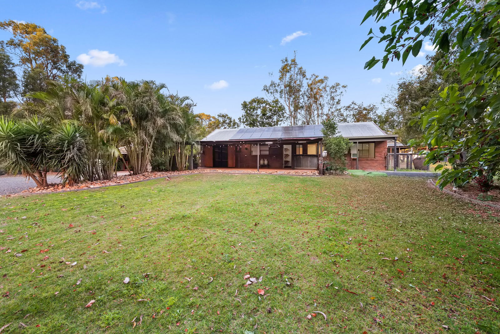 Main listing image for 6 Green St, Lowood  QLD  4311