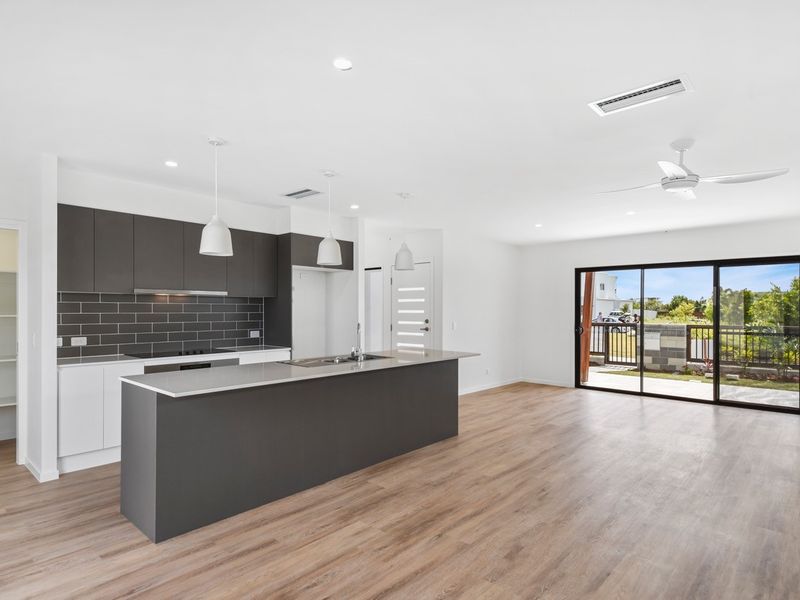 Main listing image for 1 Balance Pl, Birtinya  QLD  4575