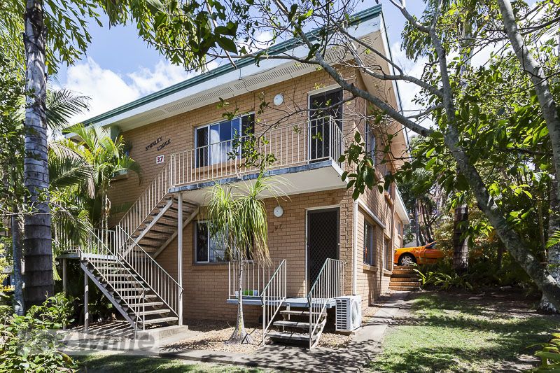 Main listing image for 2/37 Mclay Street, Coorparoo  QLD  4151