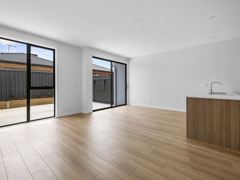 Image 4 for 19 Dobright St, Truganina  VIC  3029