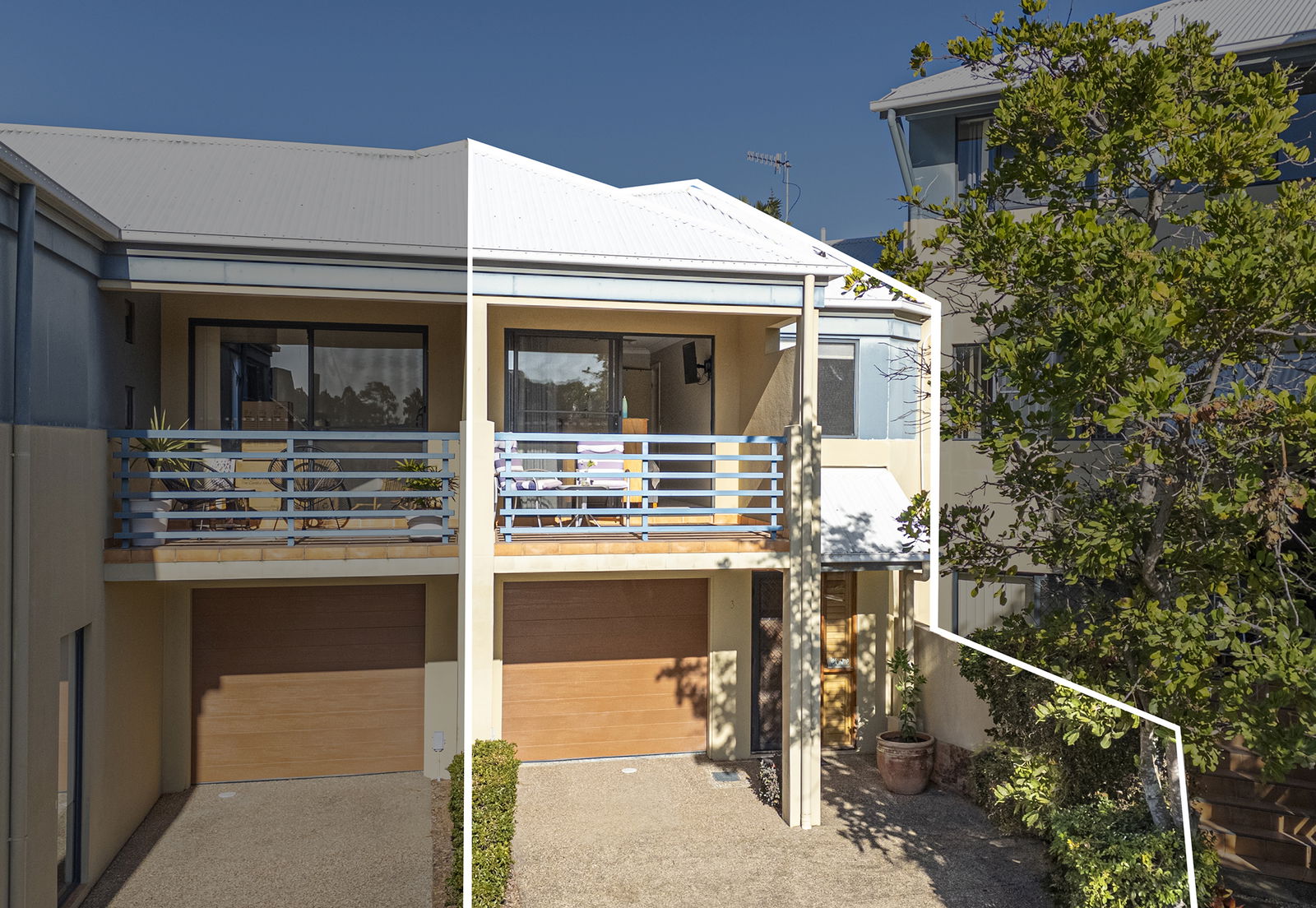 Main listing image for 3/4 Acton Dr, Varsity Lakes  QLD  4227