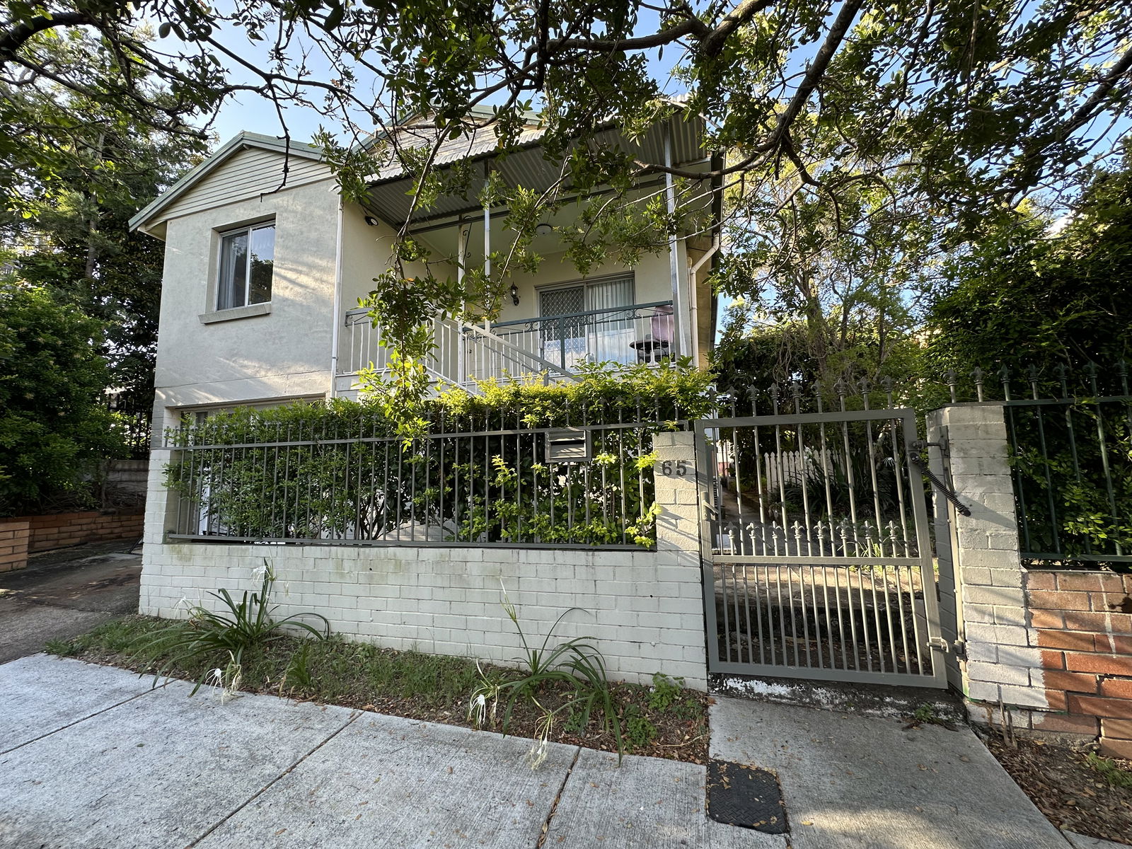 Main listing image for 3/65 Anglesey St, Kangaroo Point  QLD  4169