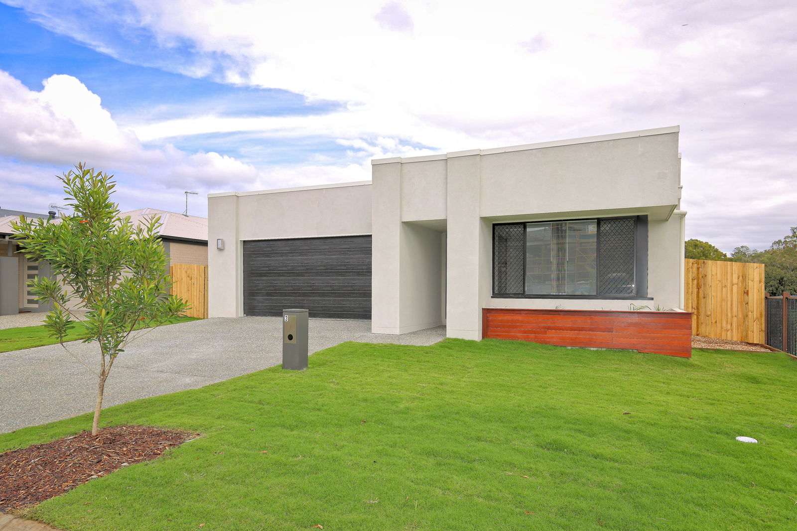 Main listing image for 3 Valley Green Close, Redland Bay  QLD  4165