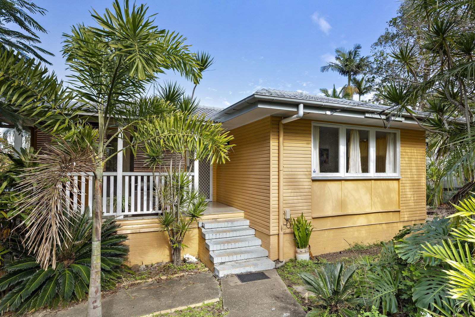 Main listing image for 19 Blaxland St, Woodridge  QLD  4114