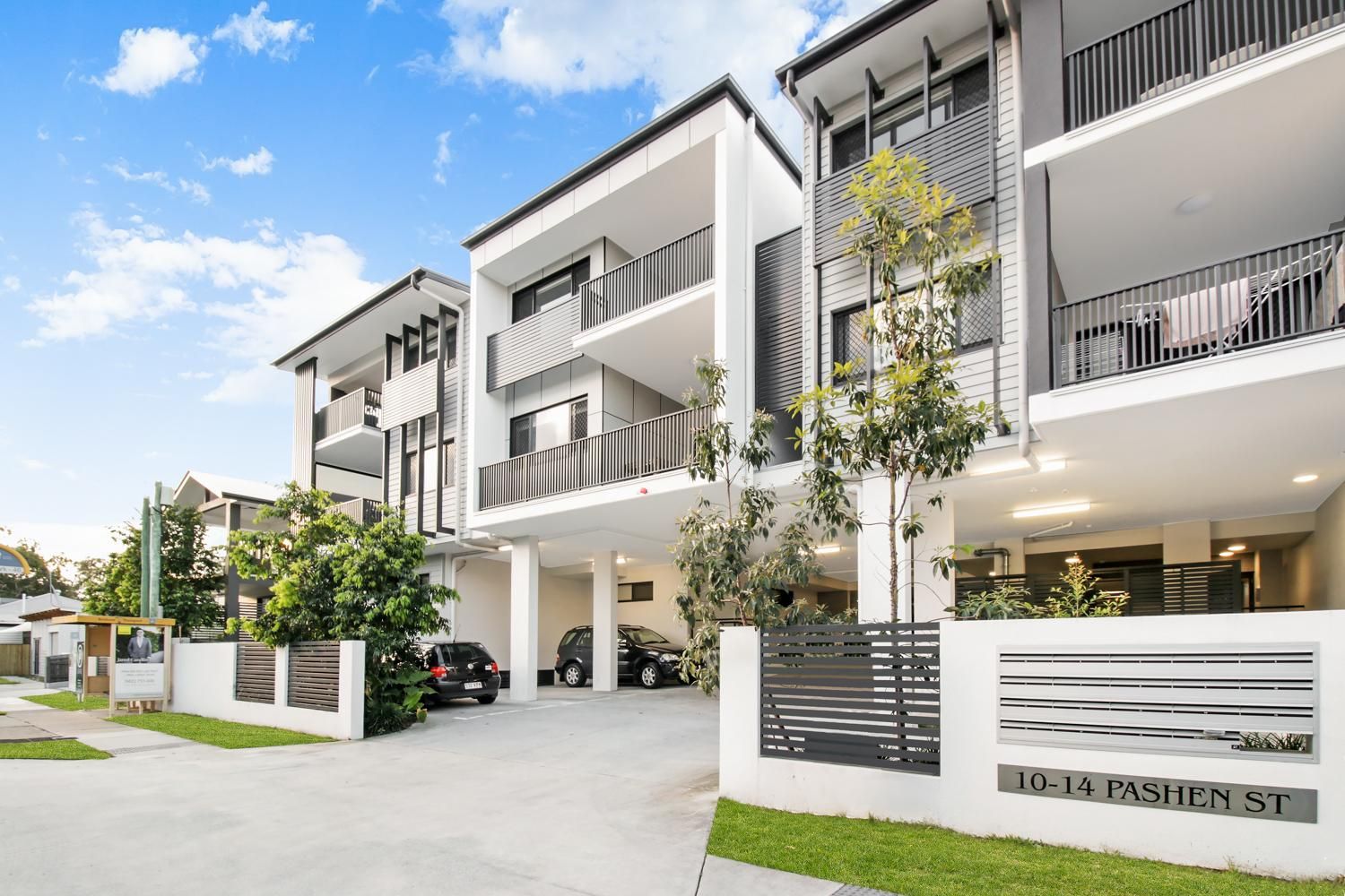 Main listing image for 4/14 Pashen St, Morningside  QLD  4170