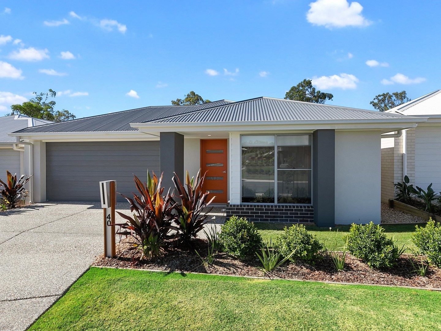 Main listing image for 40 Chambers Ridge Blvd, Park Ridge  QLD  4125