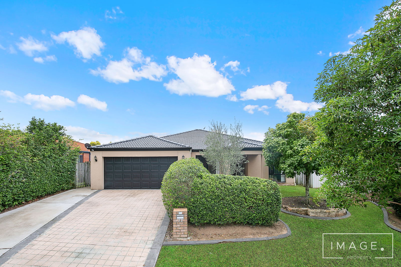 Main listing image for 32 Maurice Ave, Morayfield  QLD  4506