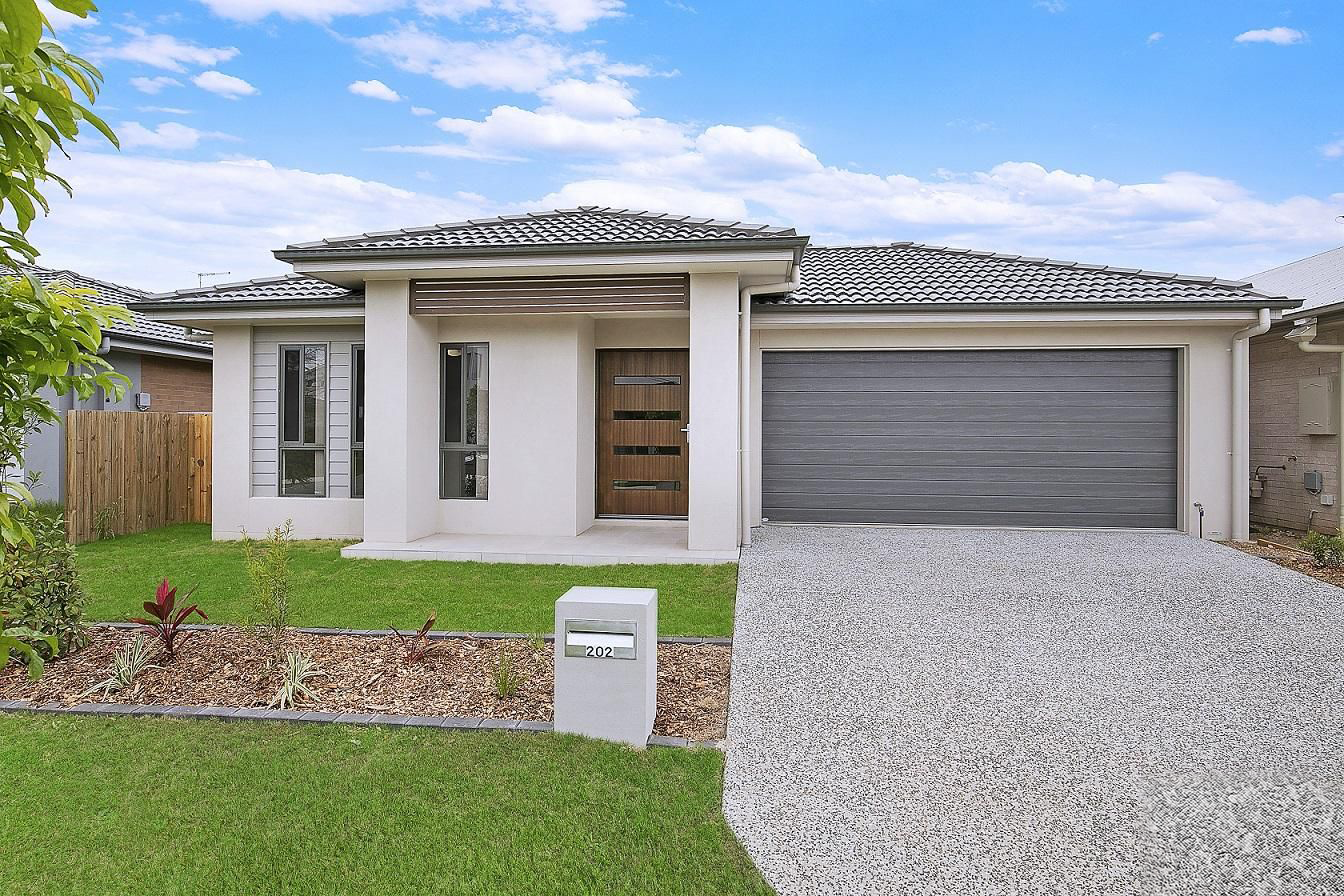 Main listing image for 202 Spinnaker Blvd, Newport  QLD  4020