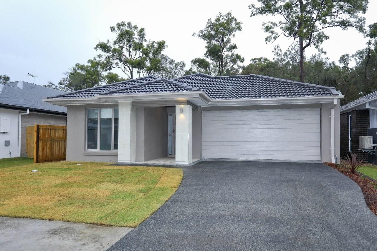 Main listing image for 11 Frederick Place, Park Ridge  QLD  4125