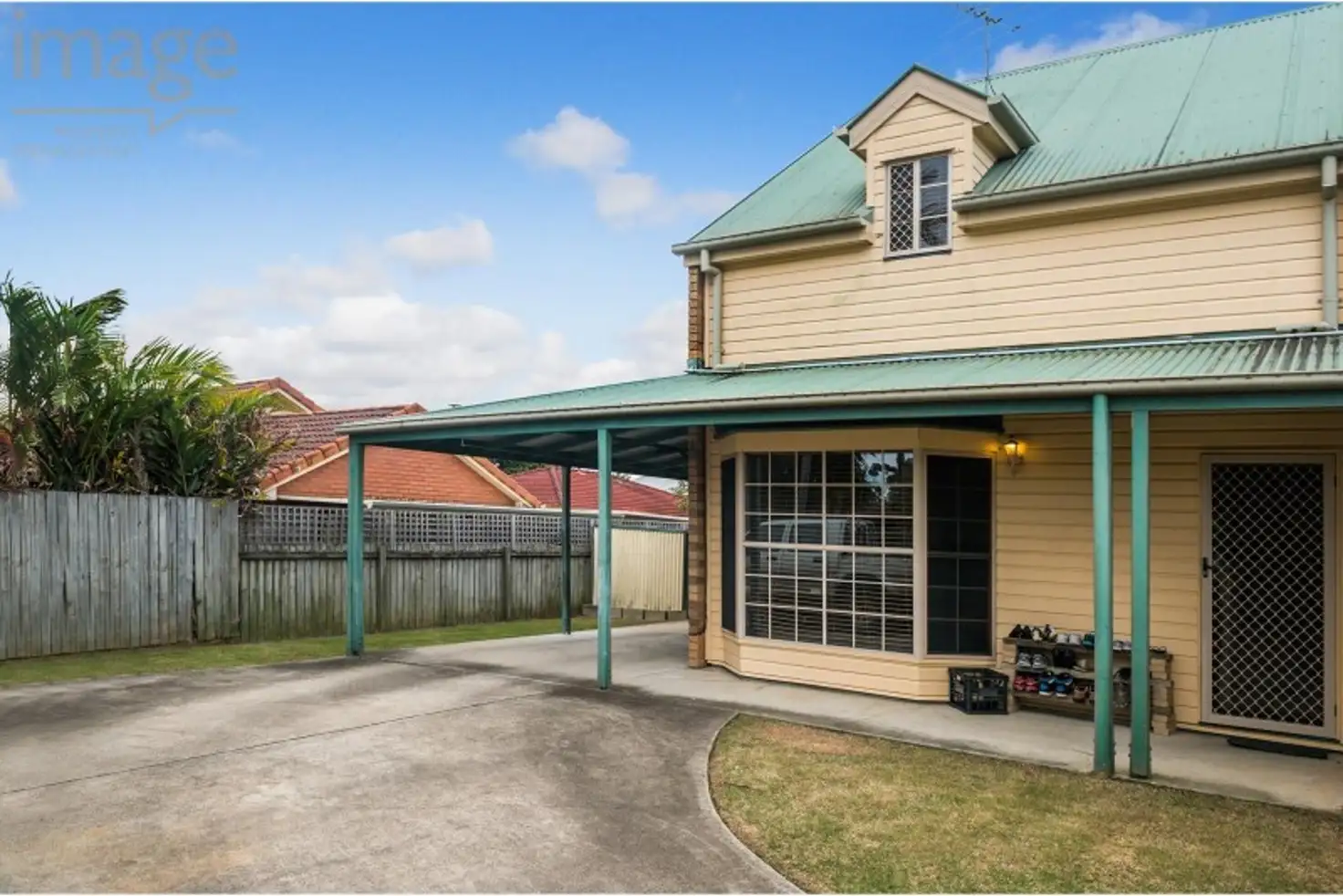 Main listing image for 2/7 Pine Tree Cl, Fitzgibbon  QLD  4018
