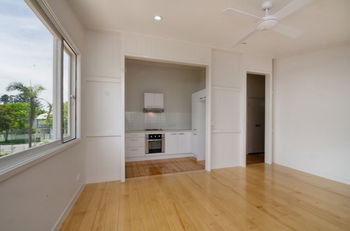 Image 3 for 2/28 Oxford St, Hamilton  QLD  4007