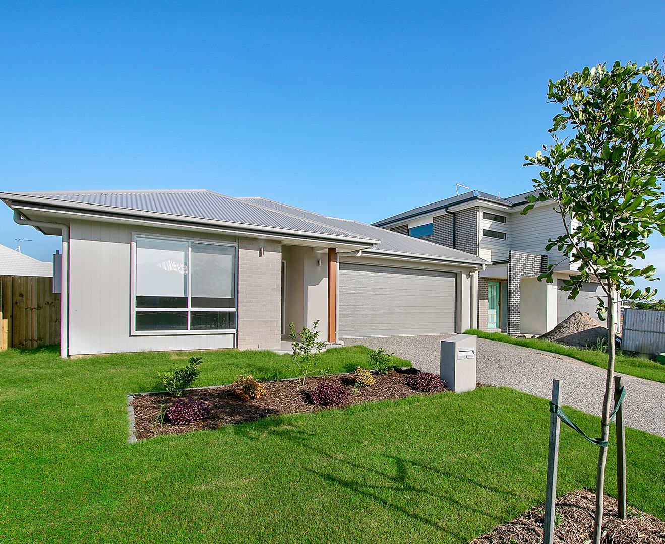 Main listing image for 8 Byron Avenue, Newport  QLD  4020