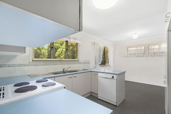 Image 3 for 35 Jarvis St, Stafford Heights  QLD  4053