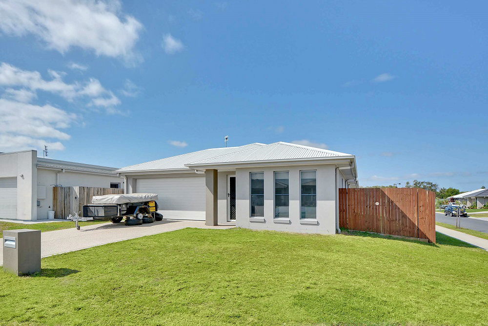 Main listing image for 11 Bribie Pl, Mountain Creek  QLD  4557
