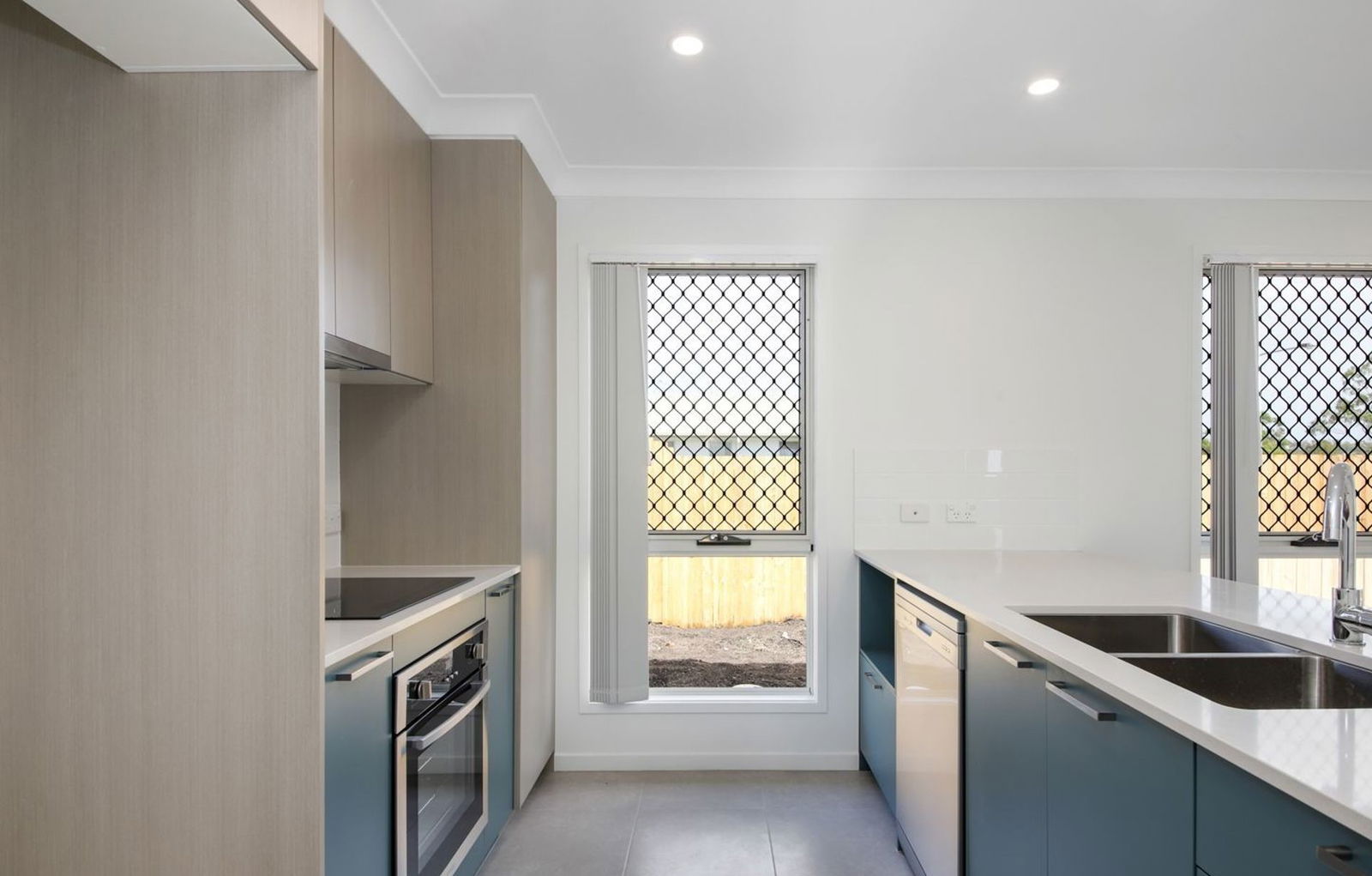 Main listing image for 2 Alexander St, Holmview  QLD  4207