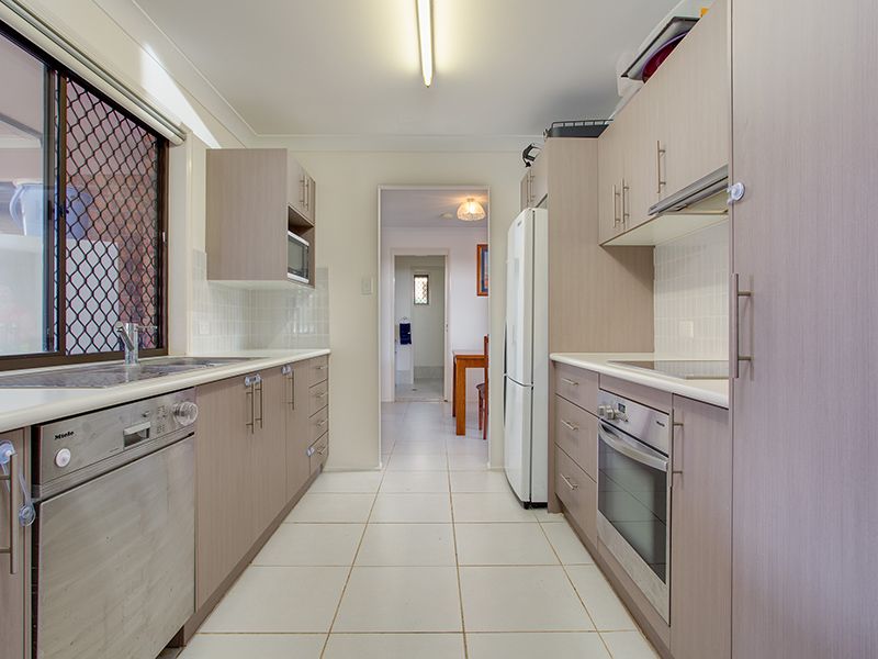 Main listing image for 54 Amanda St, Wynnum West  QLD  4178