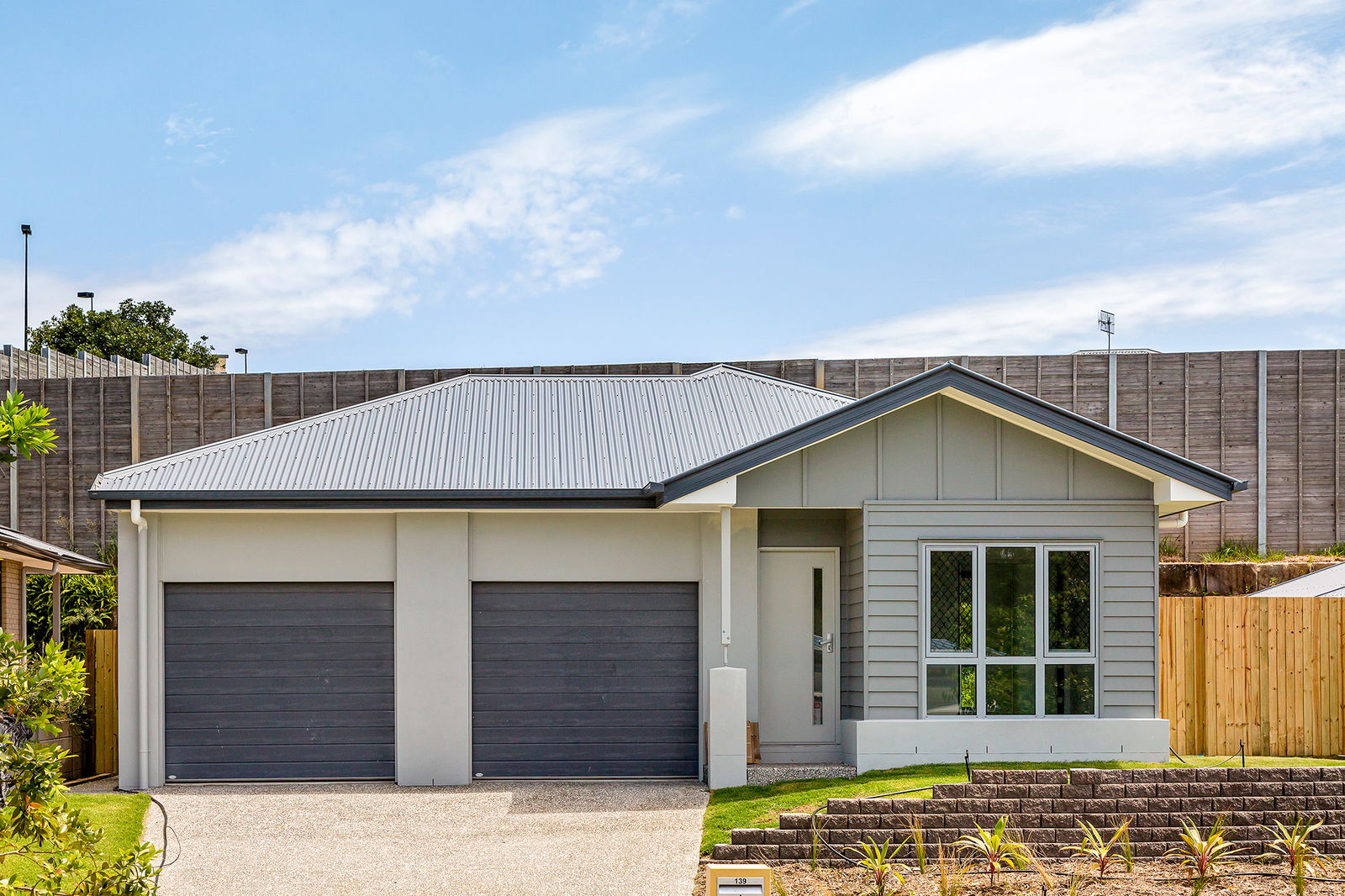 Main listing image for 2/139 Reedmans Rd, Ormeau  QLD  4208