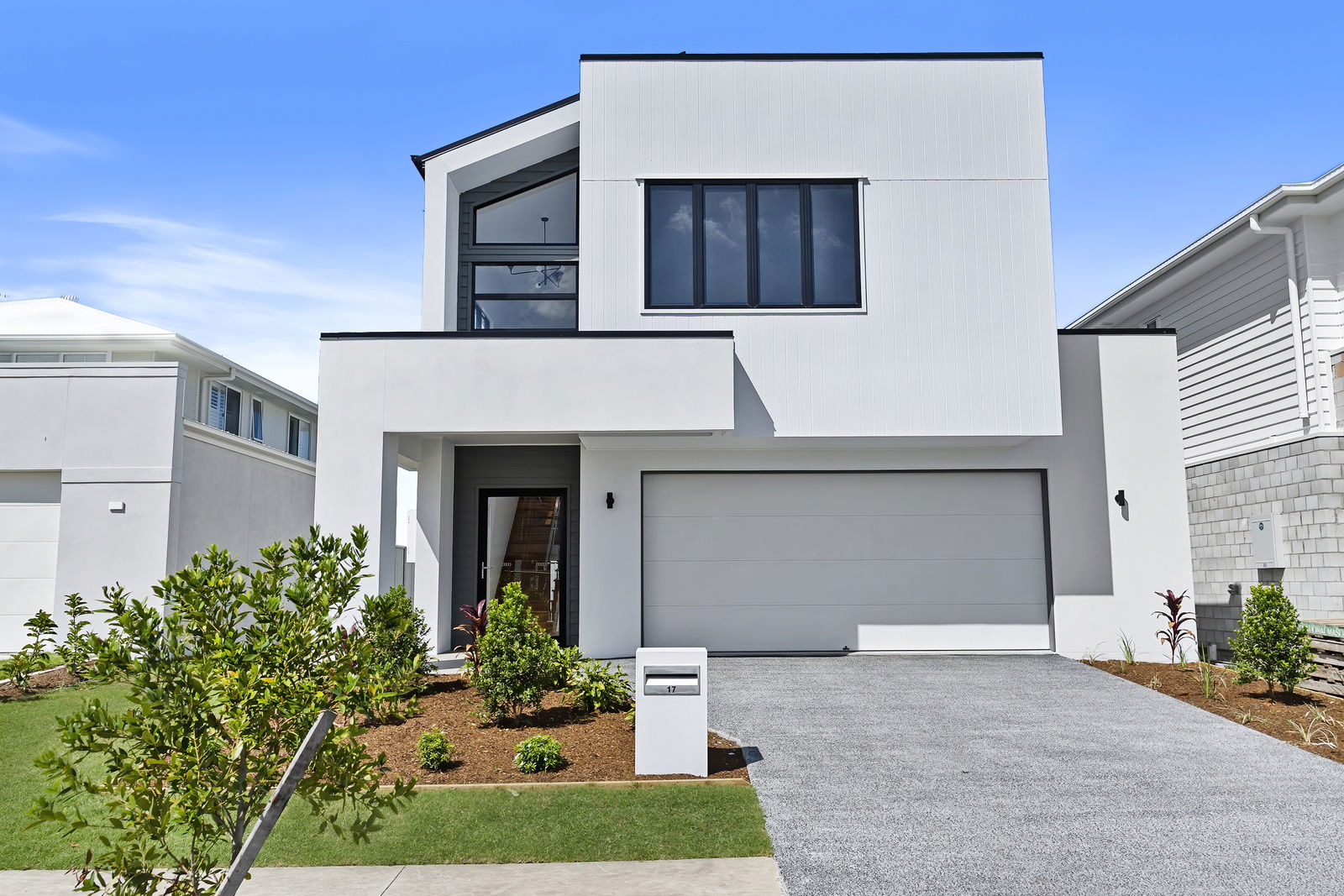 Main listing image for 17 South Diamond Dr, Pelican Waters  QLD  4551