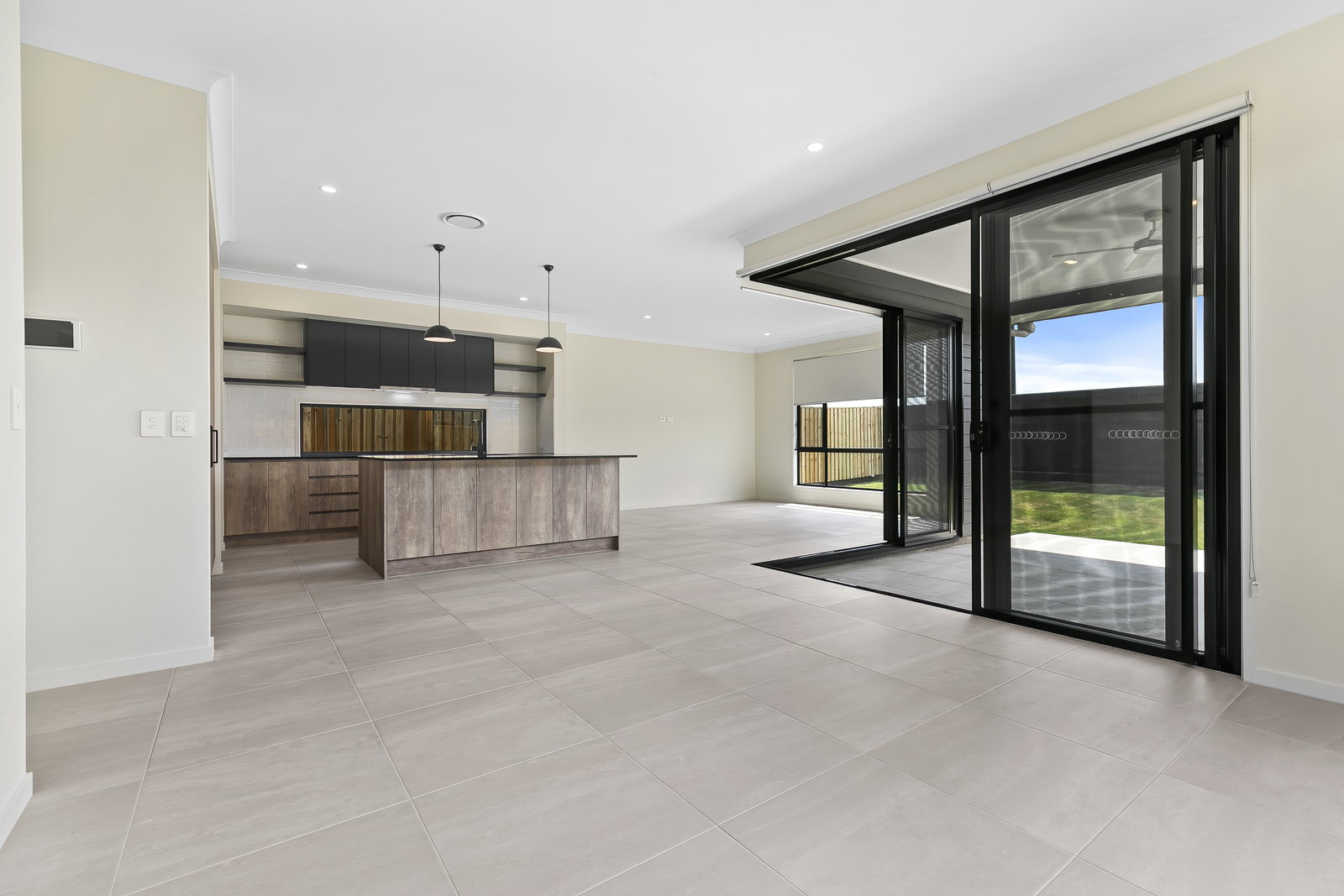 48 Snowy Cres, Nirimba, QLD, 4551, Nirimba - Thumbnail 3