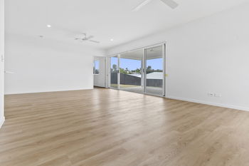 Image 5 for 23 Champagne La, Southside  QLD  4570