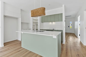 Image 4 for 36 Serenity Dr, Southside  QLD  4570
