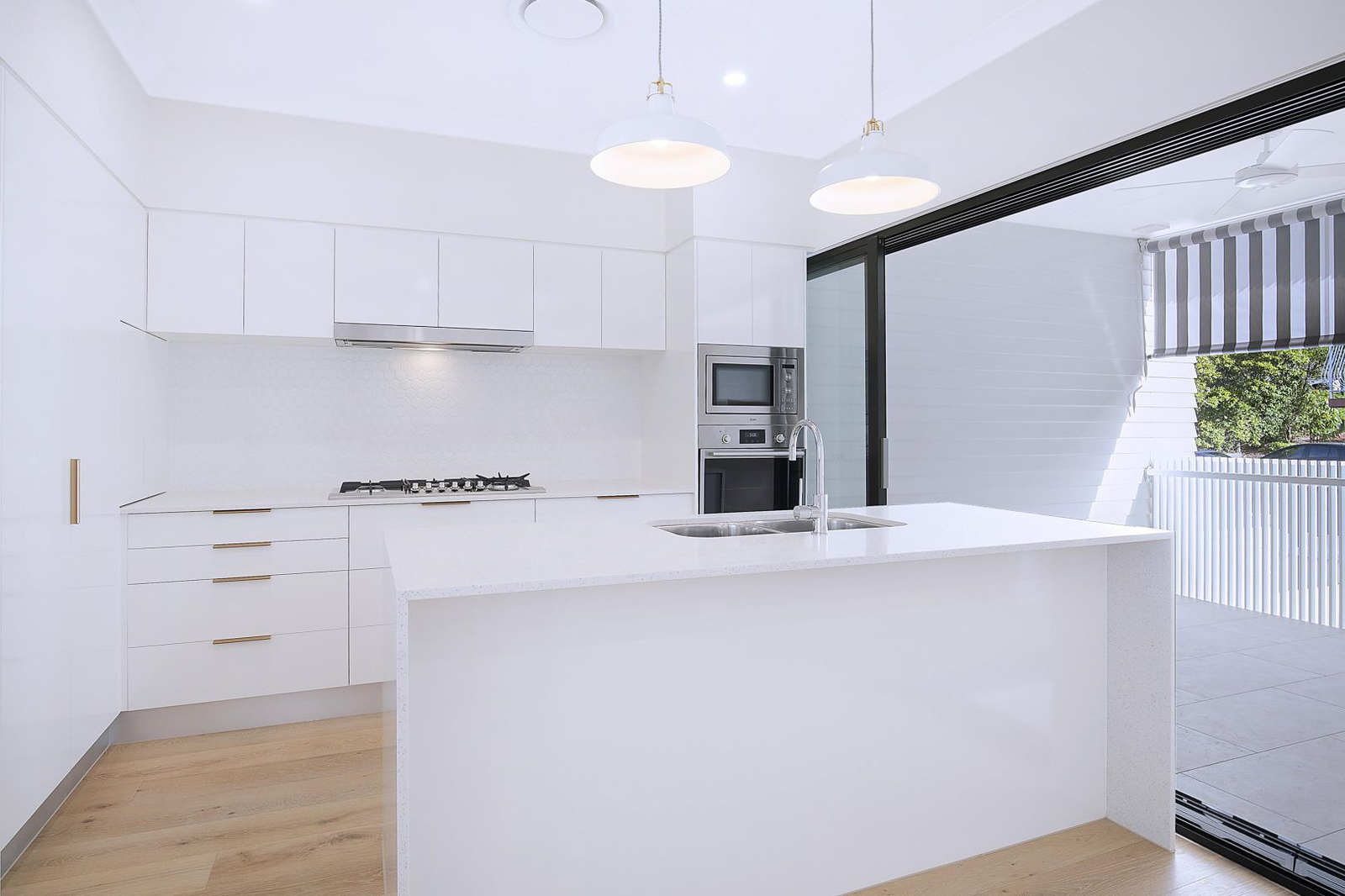 Main listing image for 2/80 Kirkland Ave, Coorparoo  QLD  4151