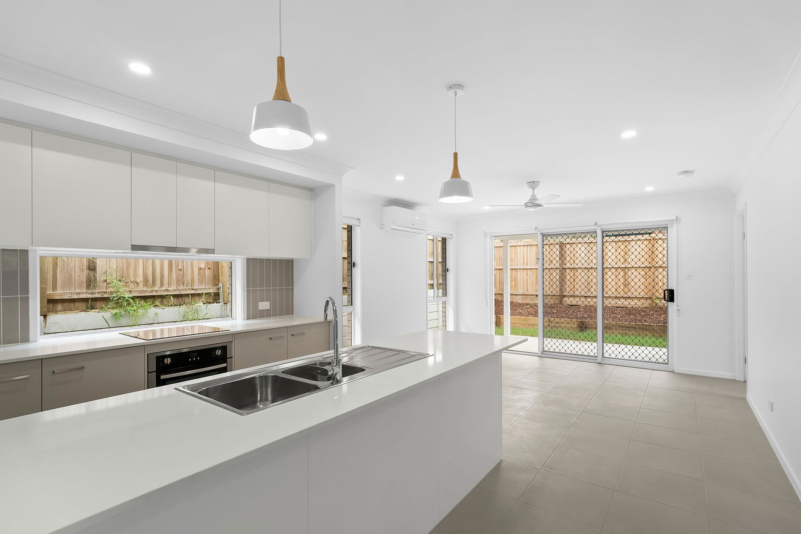 Main listing image for 15 Copland Pl, Spring Mountain  QLD  4300