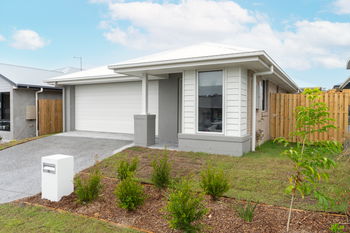 Image 3 for 63 Tomaree Rd, White Rock  QLD  4306