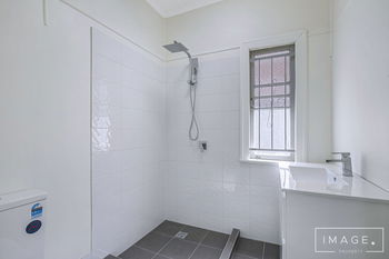 Image 6 for 8 Iris St, Holland Park West  QLD  4121