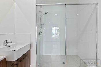 Image 5 for 35 Burrum Dr, Ripley  QLD  4306